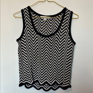 St. John Black and White Zigzag Tank Top, size P